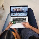 TikTok水晶氛围灯7天爆卖8.3万美元，情绪经济带动家居品类热销